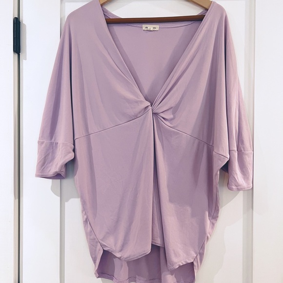 Urban Outfitters a Twist in Time Purple Twist Front Plunging Tee - Picture 4 of 5